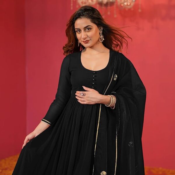 Riyafashion Rayon Blend Anarkali Solid Kurta with Pant & Dupatta - Image 4